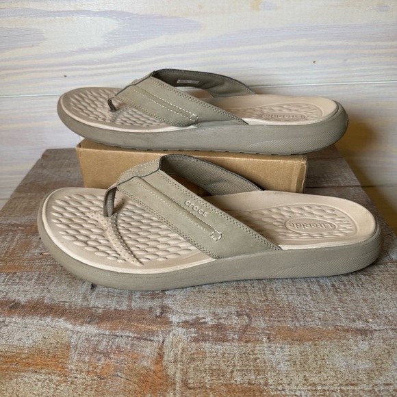 Crocs Men’s Flip Flops Size 13 Yukon Vista II LiteRide khaki Slip On Thong - Picture 3 of 13